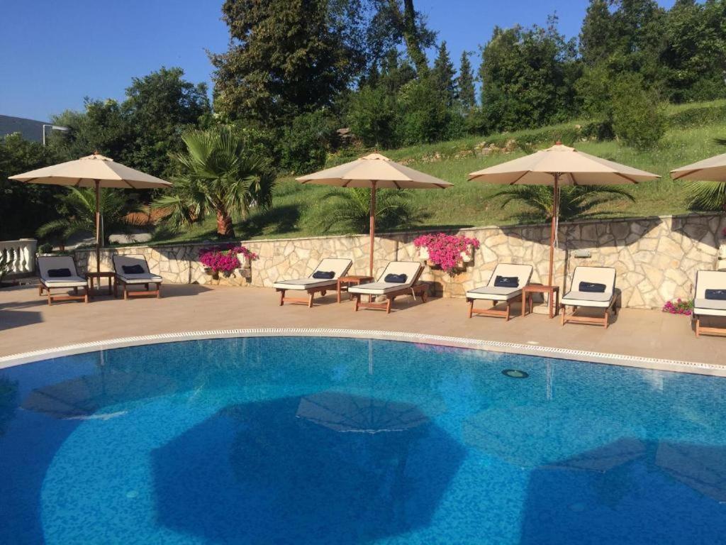 Elegance Duplexes By Monte Aria Herceg Novi Luaran gambar